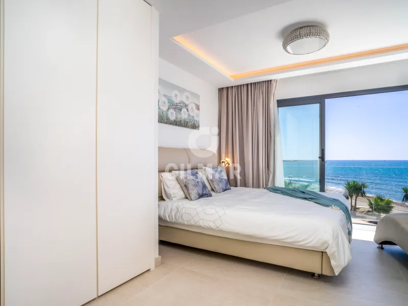 Chalet Adosado en Estepona Oeste - Málaga