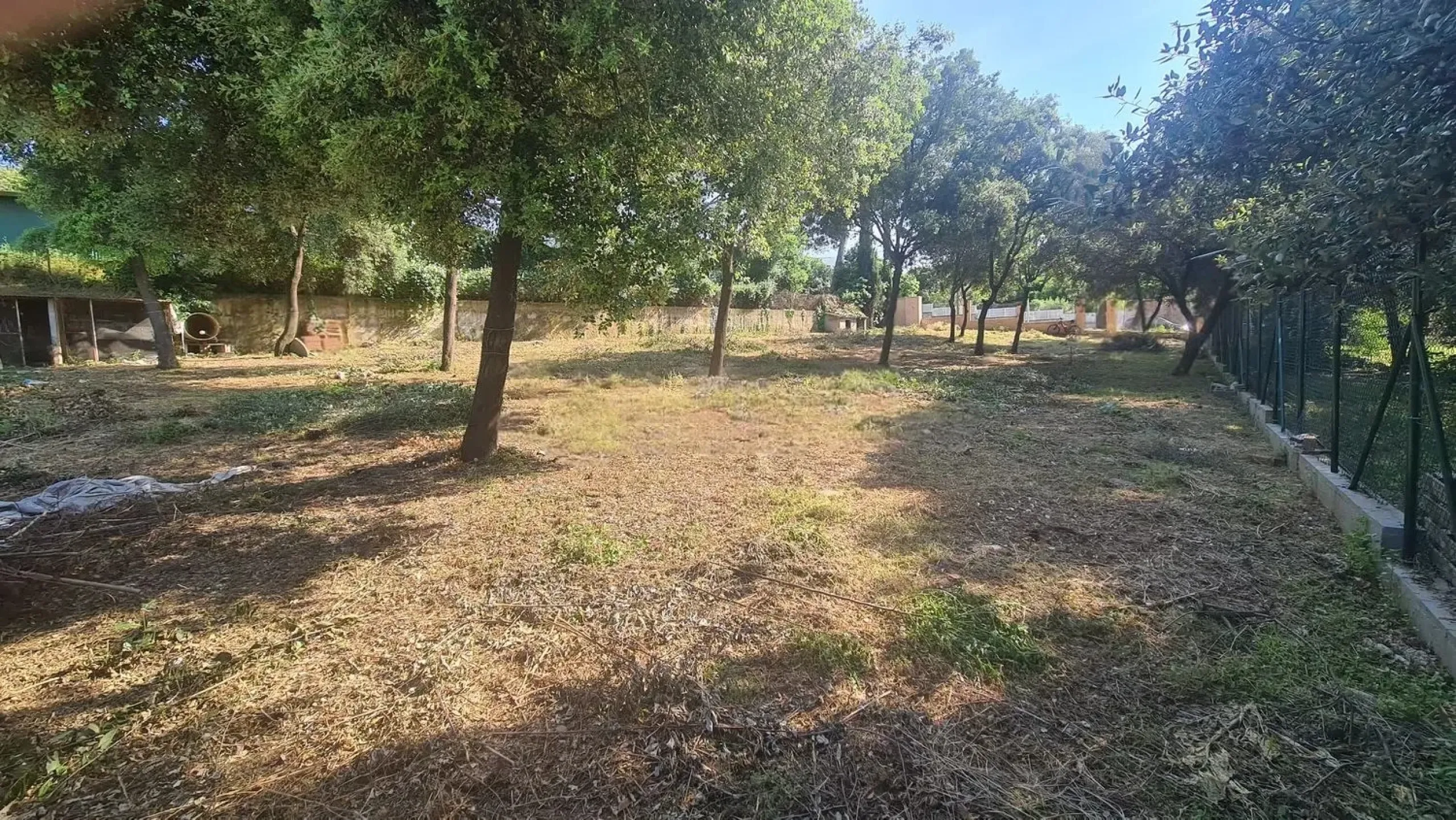 Magnífico terreno exclusivo en la mejor zona de Valldoreix, Barcelona