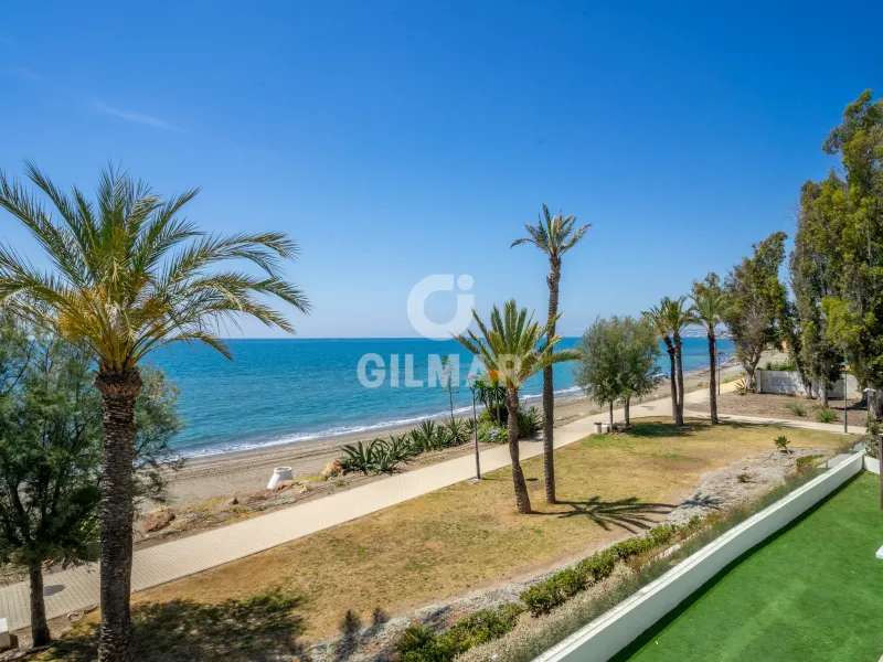 Chalet Adosado en Estepona Oeste - Málaga