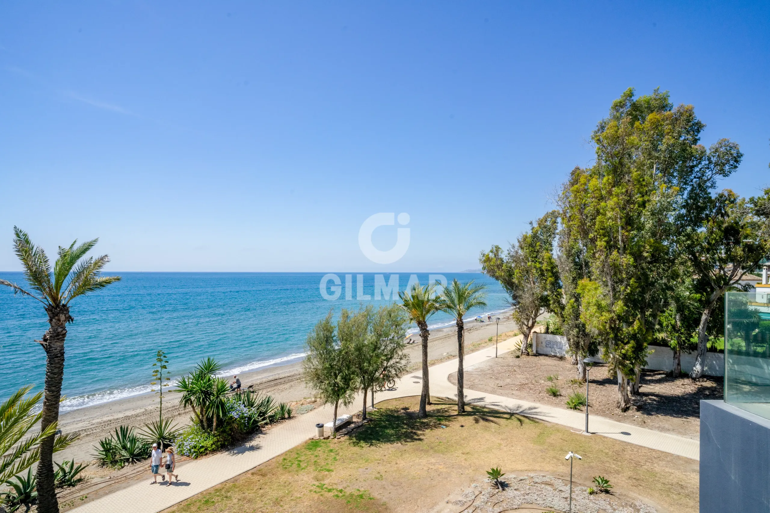 Chalet Adosado en Estepona Oeste - Málaga