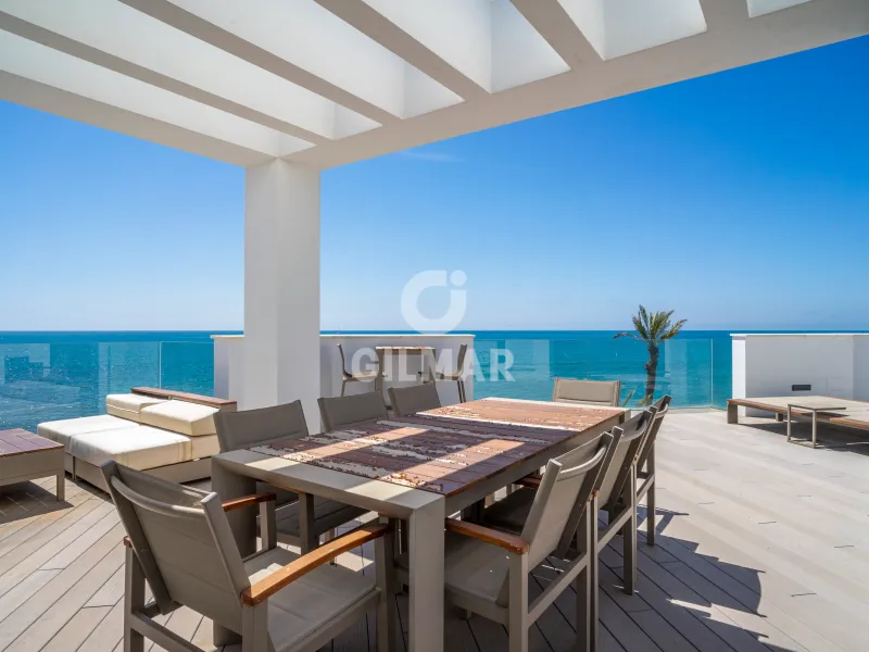 Chalet Adosado en Estepona Oeste - Málaga