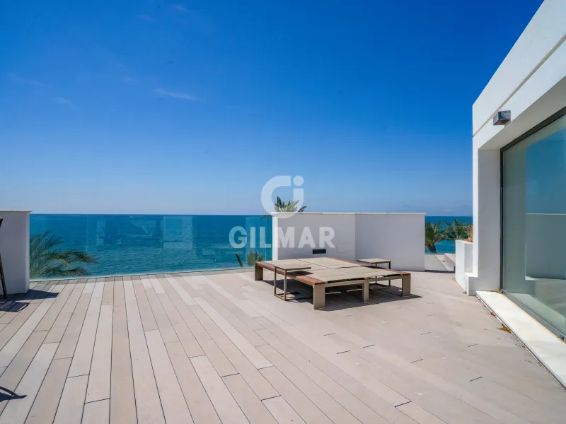 Chalet Adosado en Estepona Oeste - Málaga
