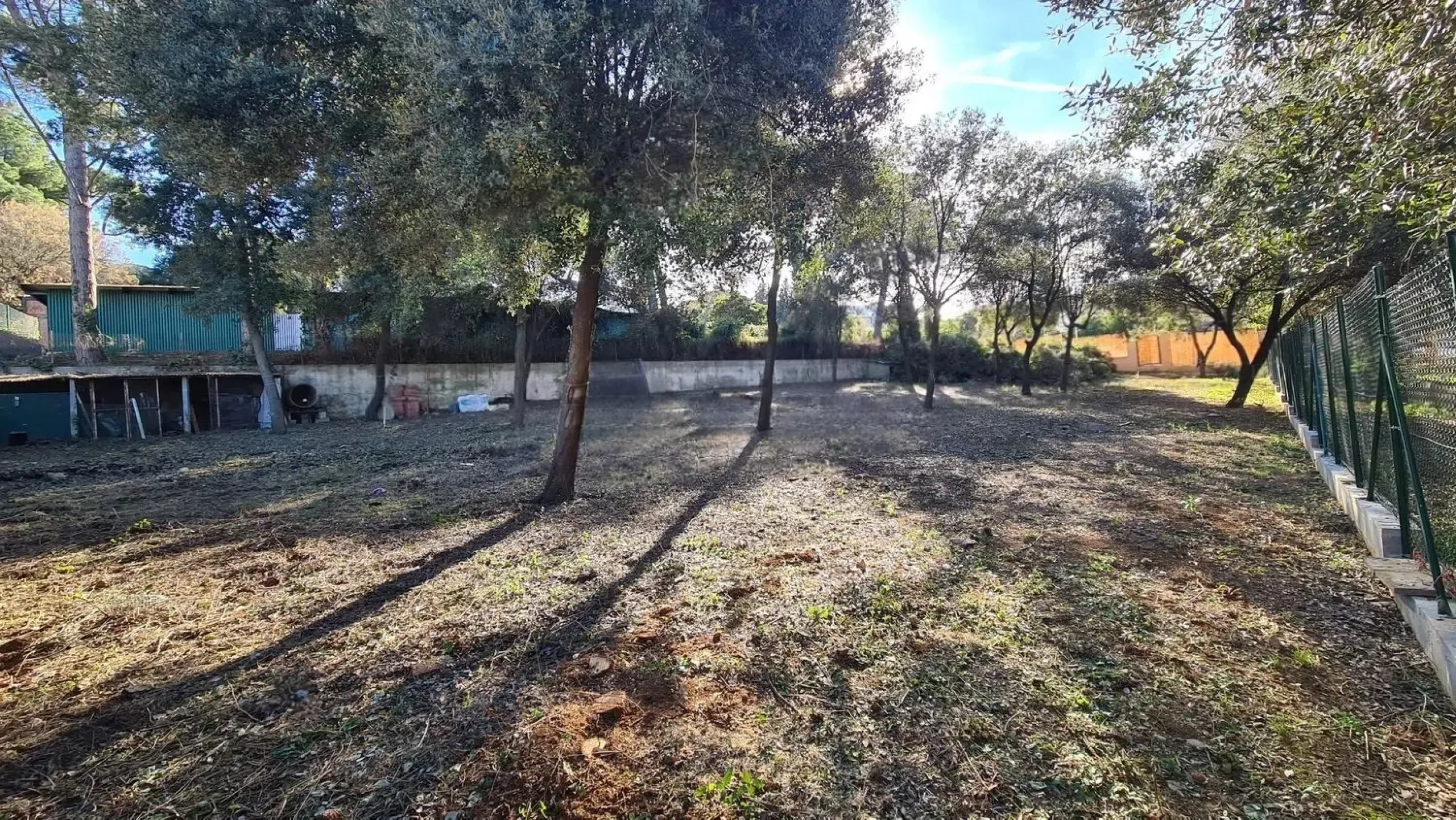 Magnífico terreno exclusivo en la mejor zona de Valldoreix, Barcelona