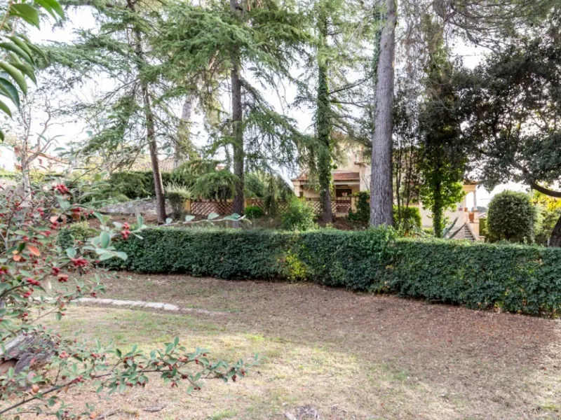 Terreno exclusivo con gran potencial en Valldoreix, Barcelona