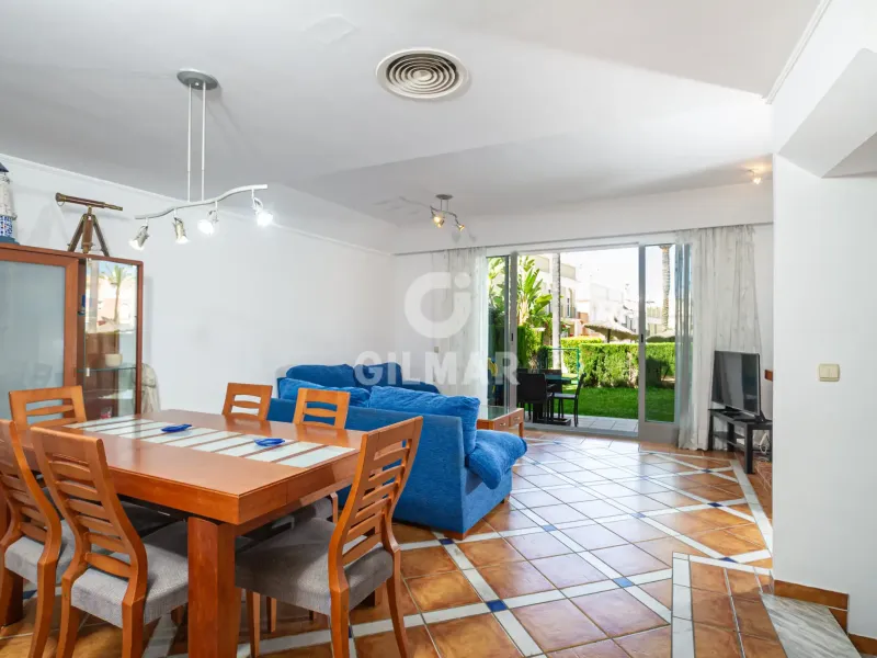 Townhouse in Marbella Este - Málaga