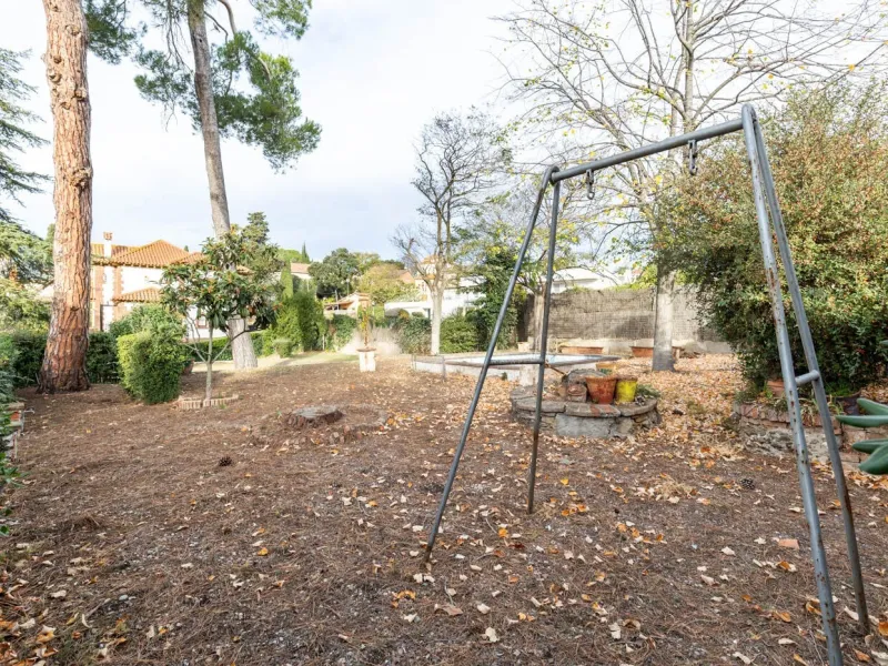 Terreno exclusivo con gran potencial en Valldoreix, Barcelona