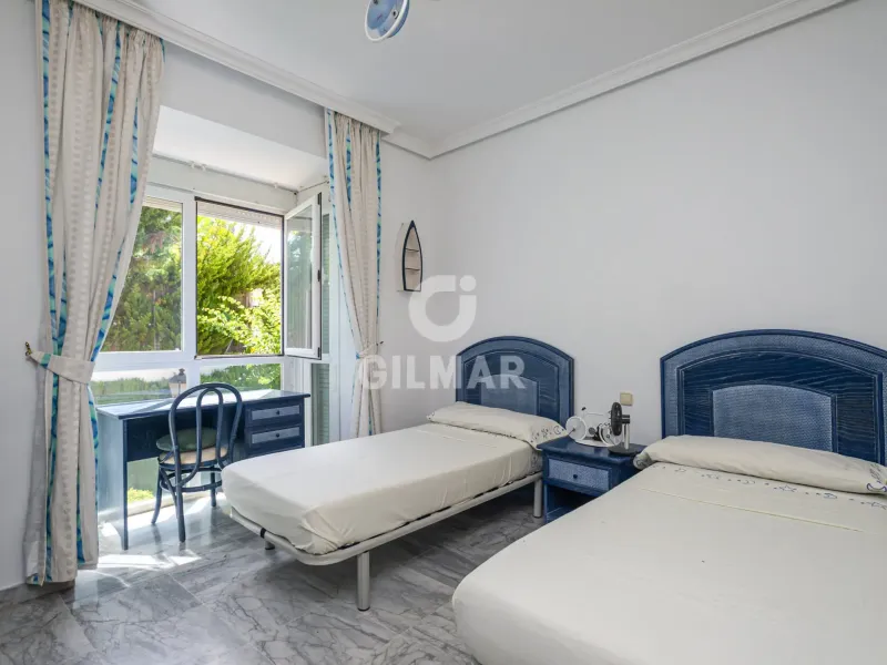 Townhouse in Marbella Este - Málaga