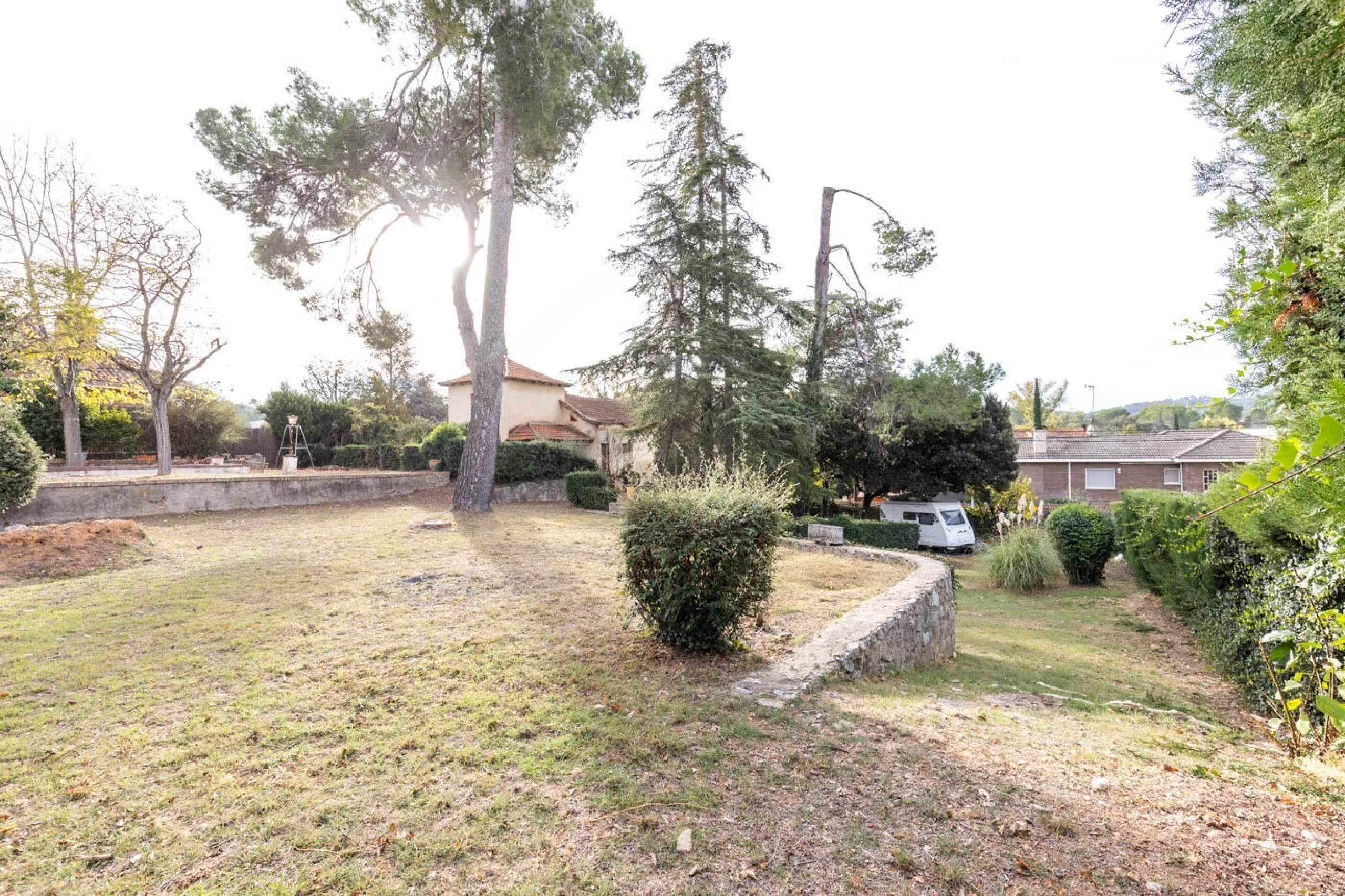 Terreno exclusivo con gran potencial en Valldoreix, Barcelona