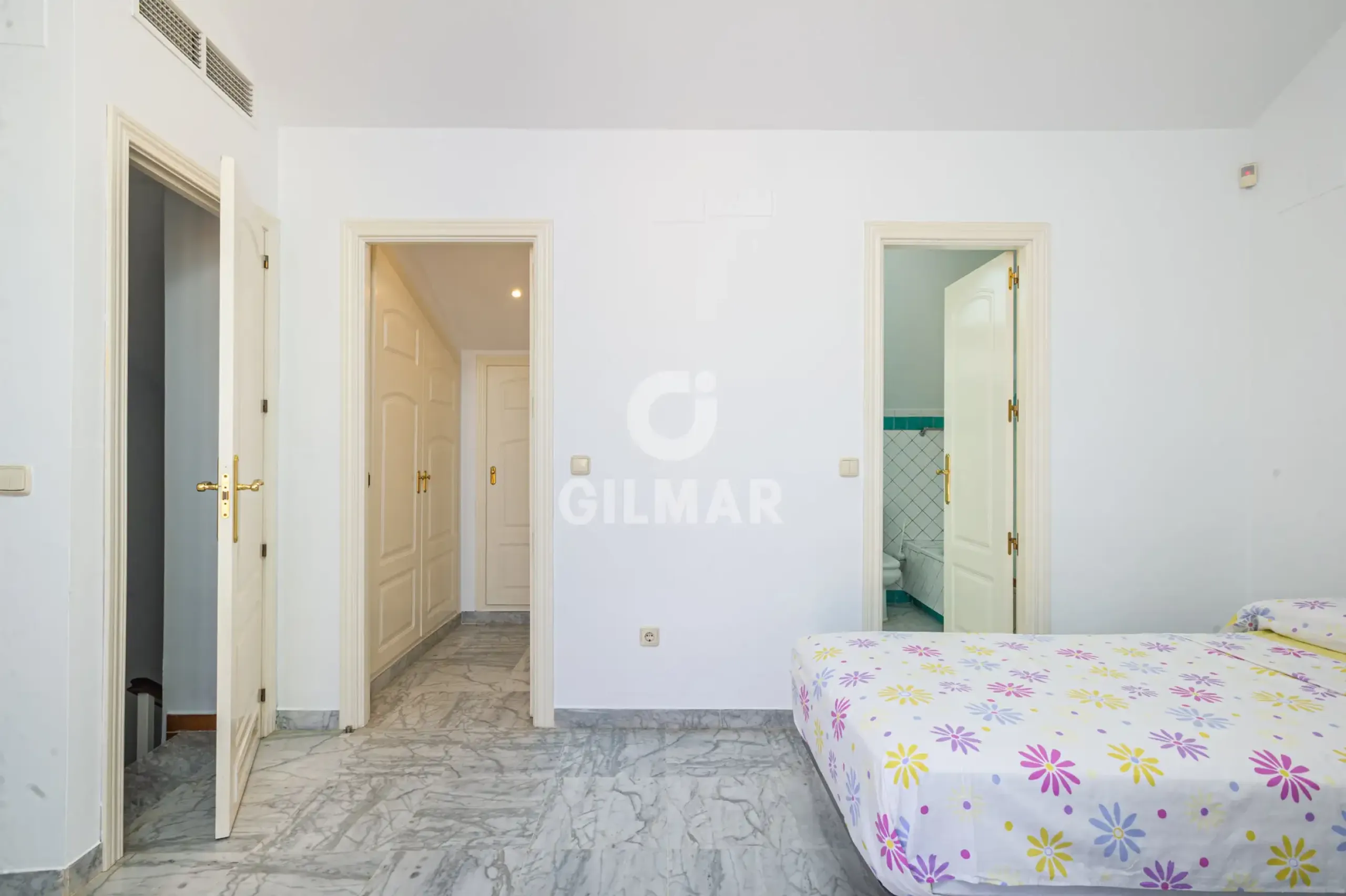 Townhouse in Marbella Este - Málaga