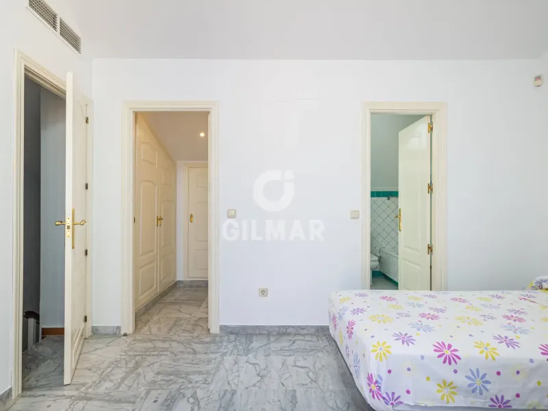 Townhouse in Marbella Este - Málaga