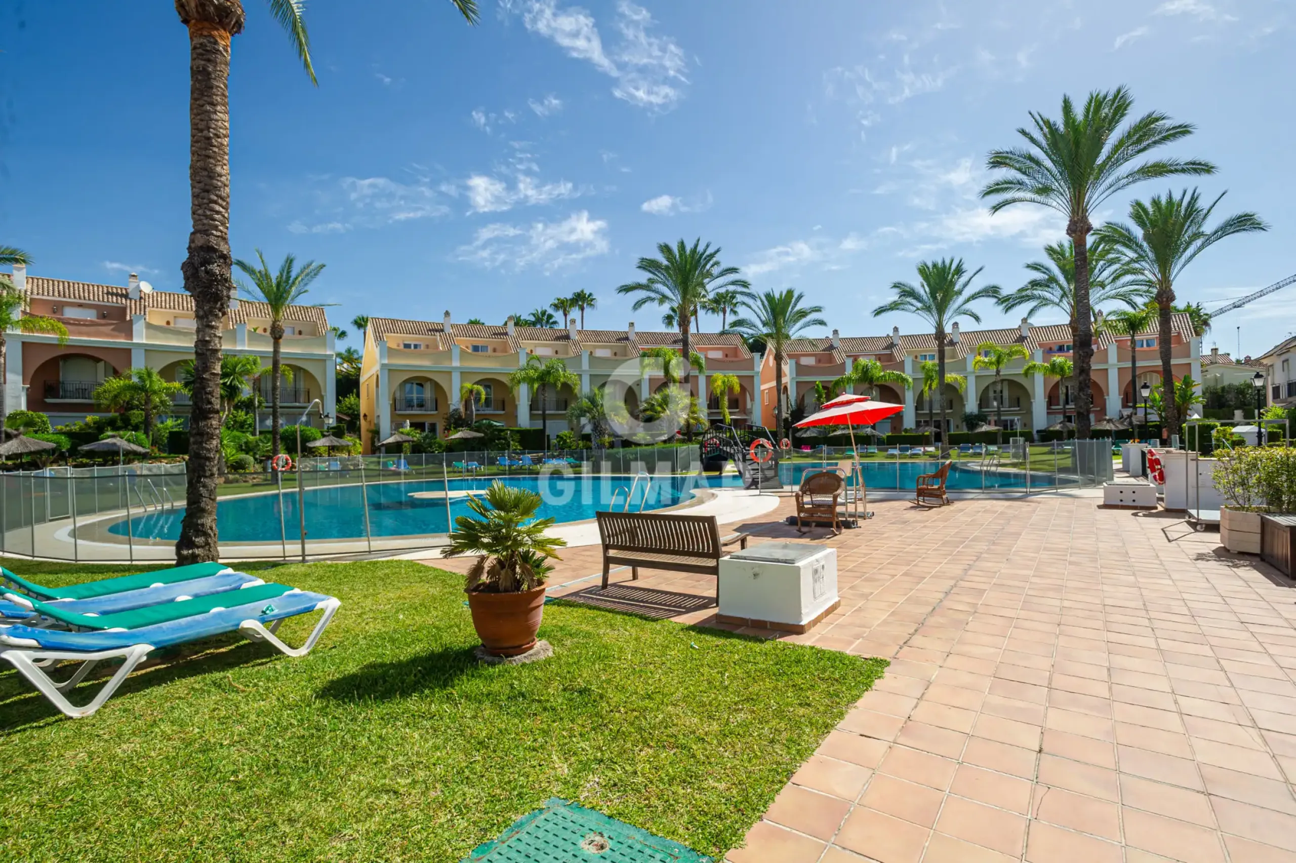 Townhouse in Marbella Este - Málaga
