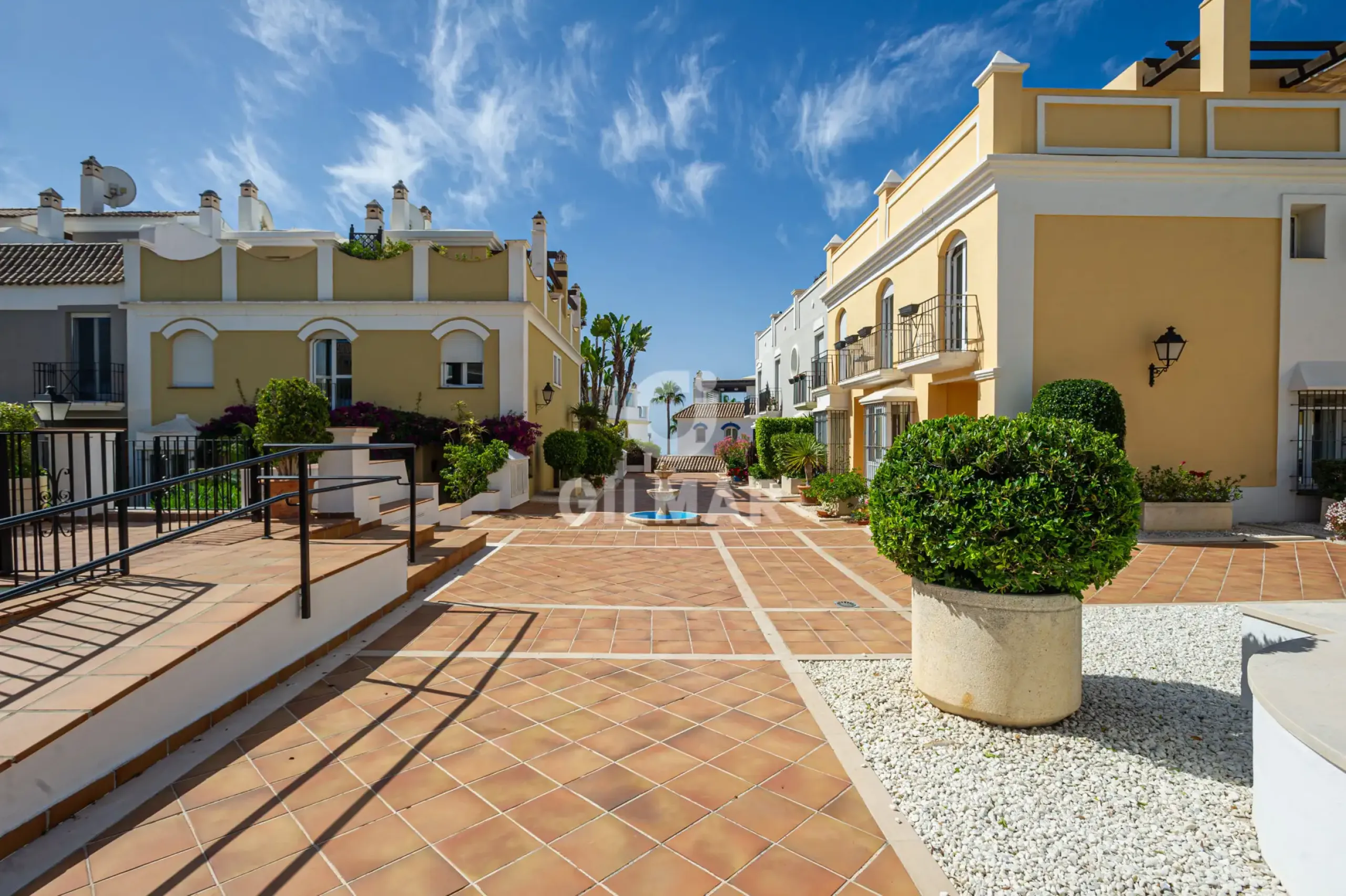 Townhouse in Marbella Este - Málaga