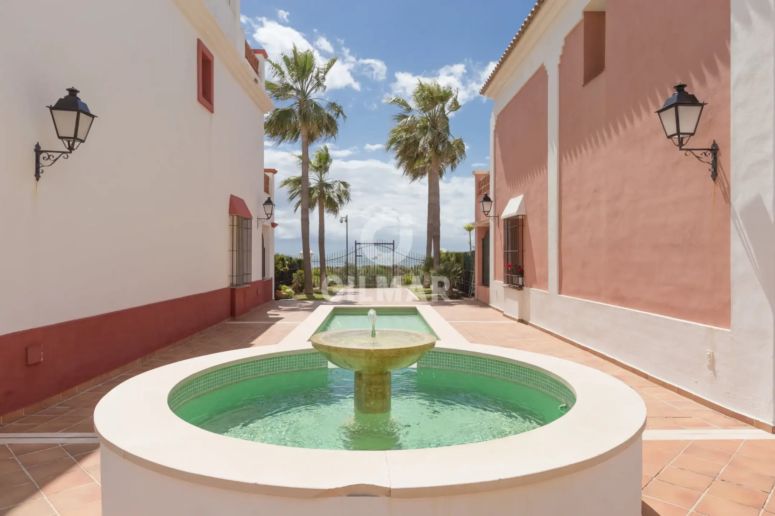 Townhouse in Marbella Este - Málaga
