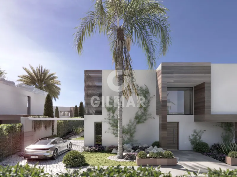 Chalet Independiente en Estepona Este - Málaga