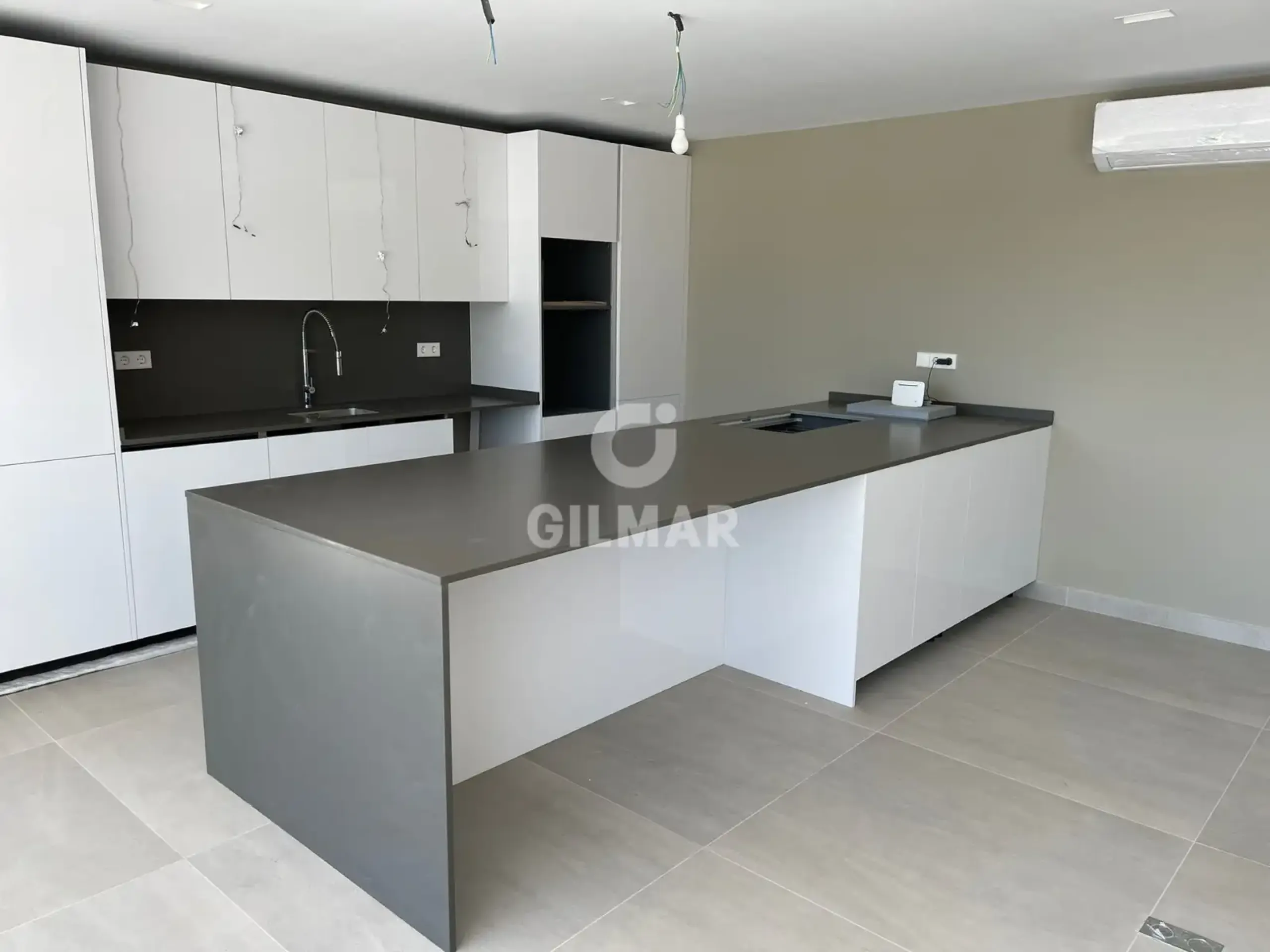 Apartment in Estepona Oeste - Málaga
