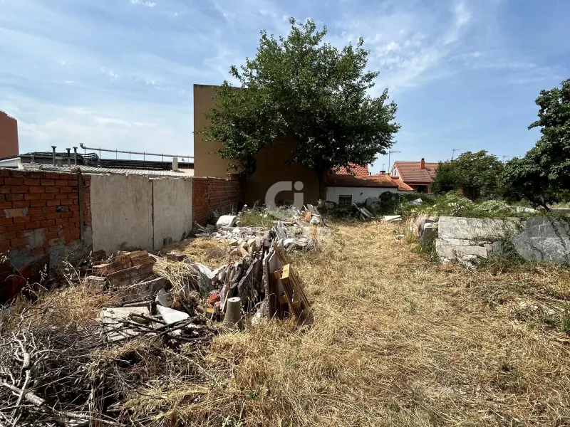 Villa in Ambroz - Madrid