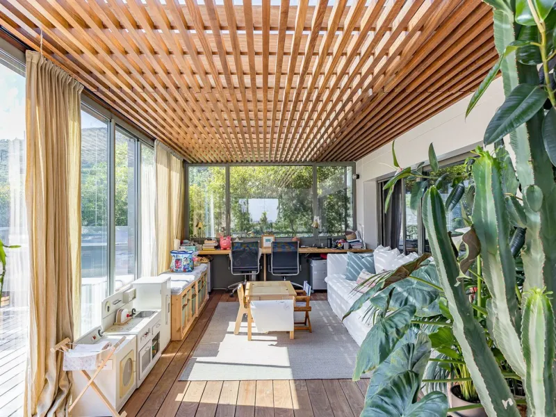 Ático exclusivo con terrazas y piscina privada en Sarria, Barcelona