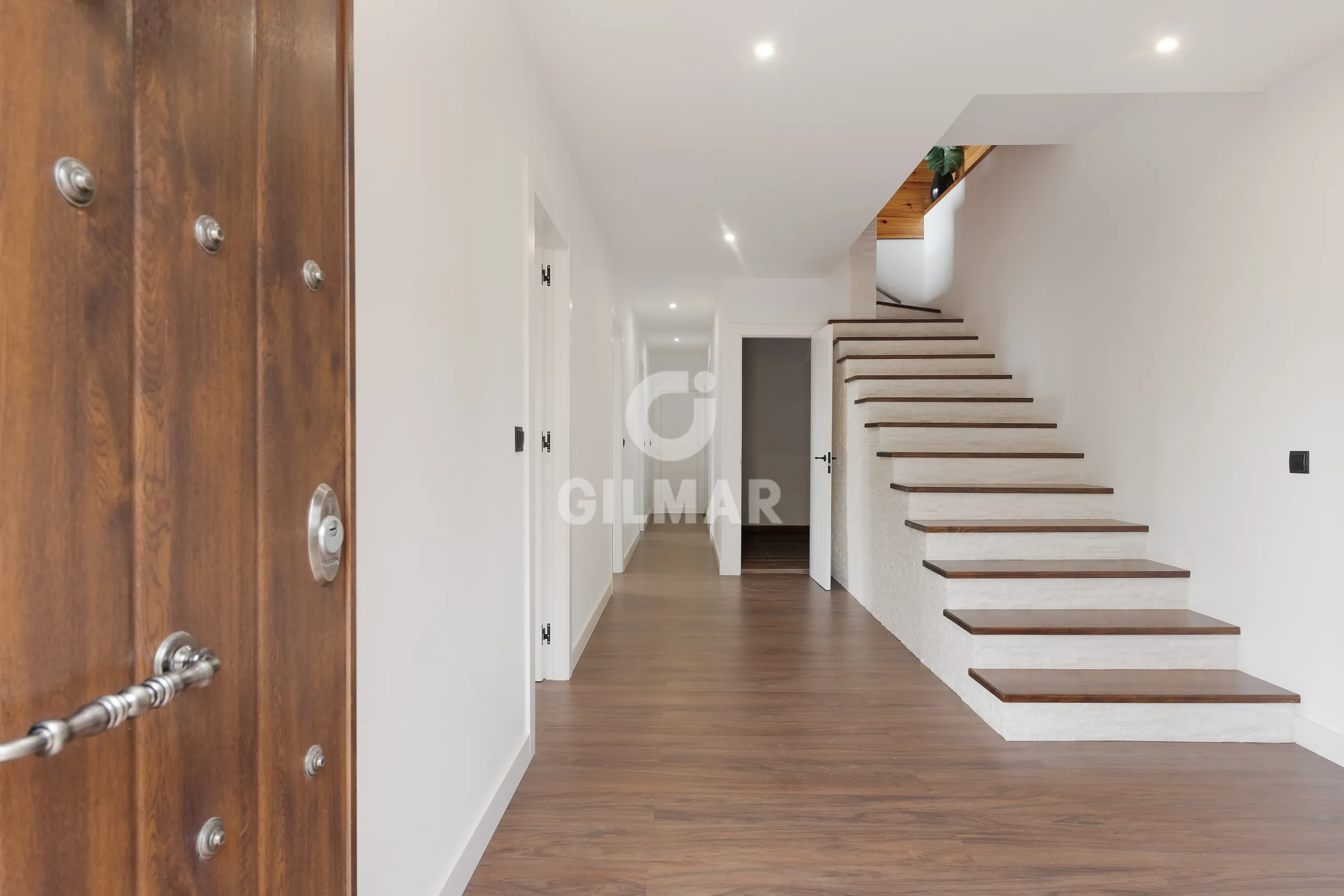 Chalet Independiente en Colmenar (Málaga) - Málaga