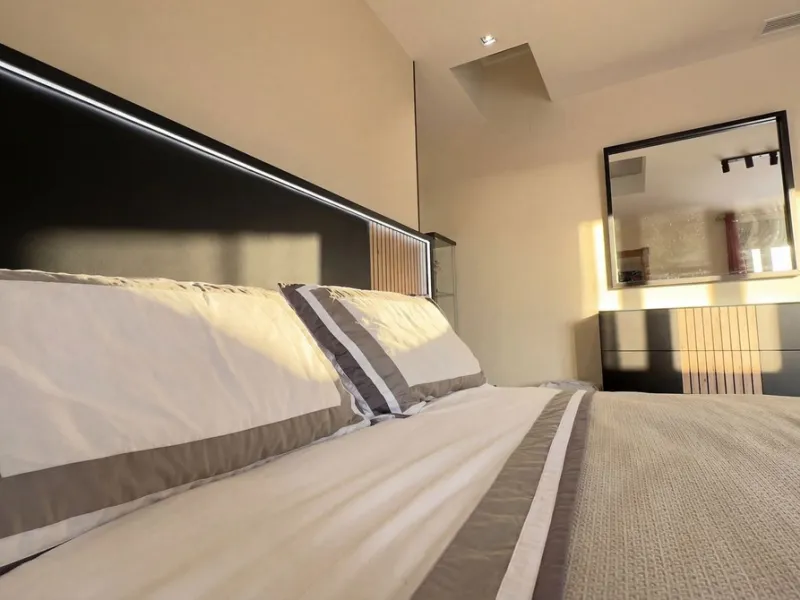 Spacious and stylish apartment with rooftop terrace and additional living level in the heart of Ronda