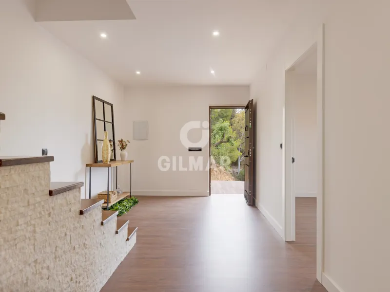 Chalet Independiente en Colmenar (Málaga) - Málaga