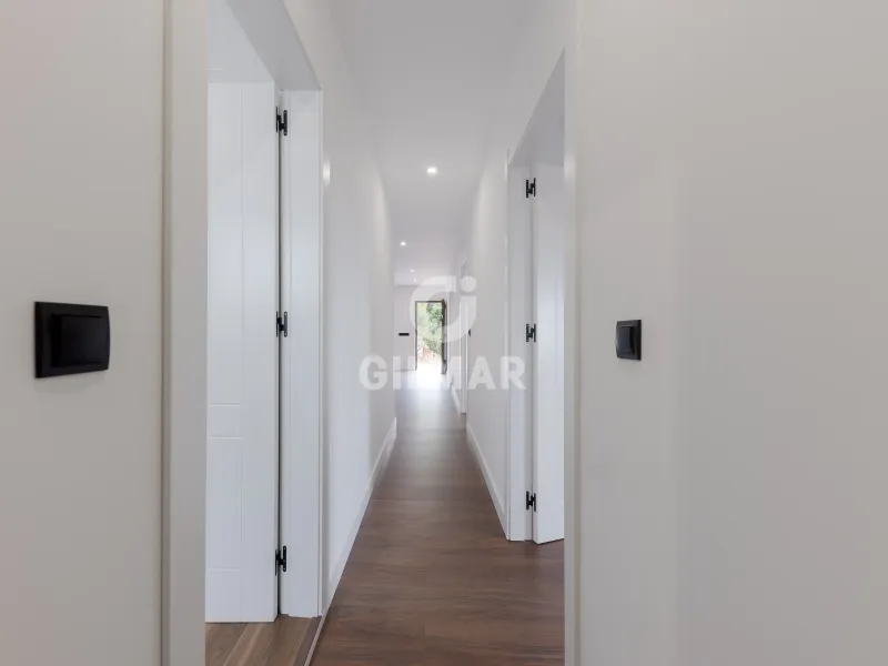 Chalet Independiente en Colmenar (Málaga) - Málaga