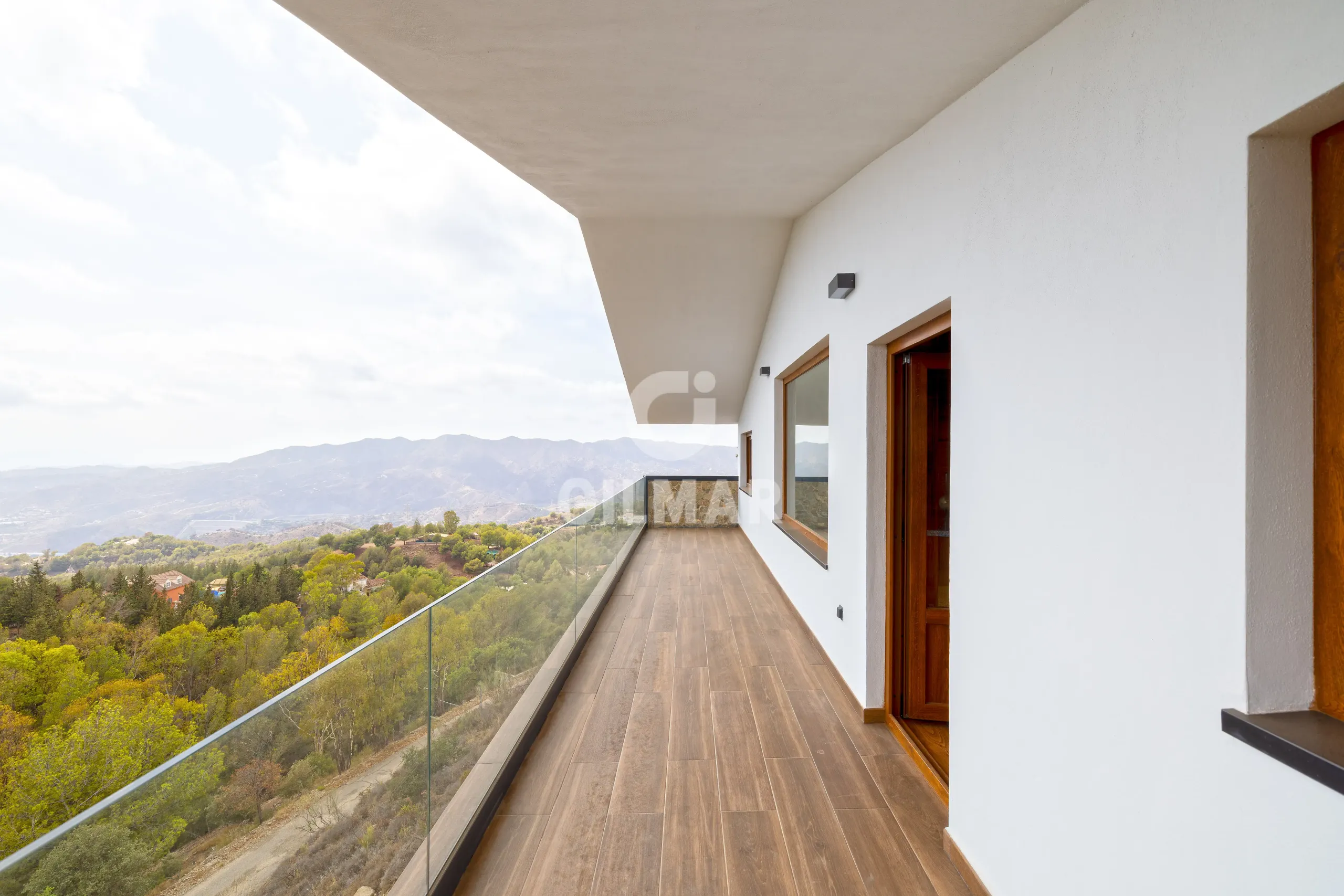 Chalet Independiente en Colmenar (Málaga) - Málaga