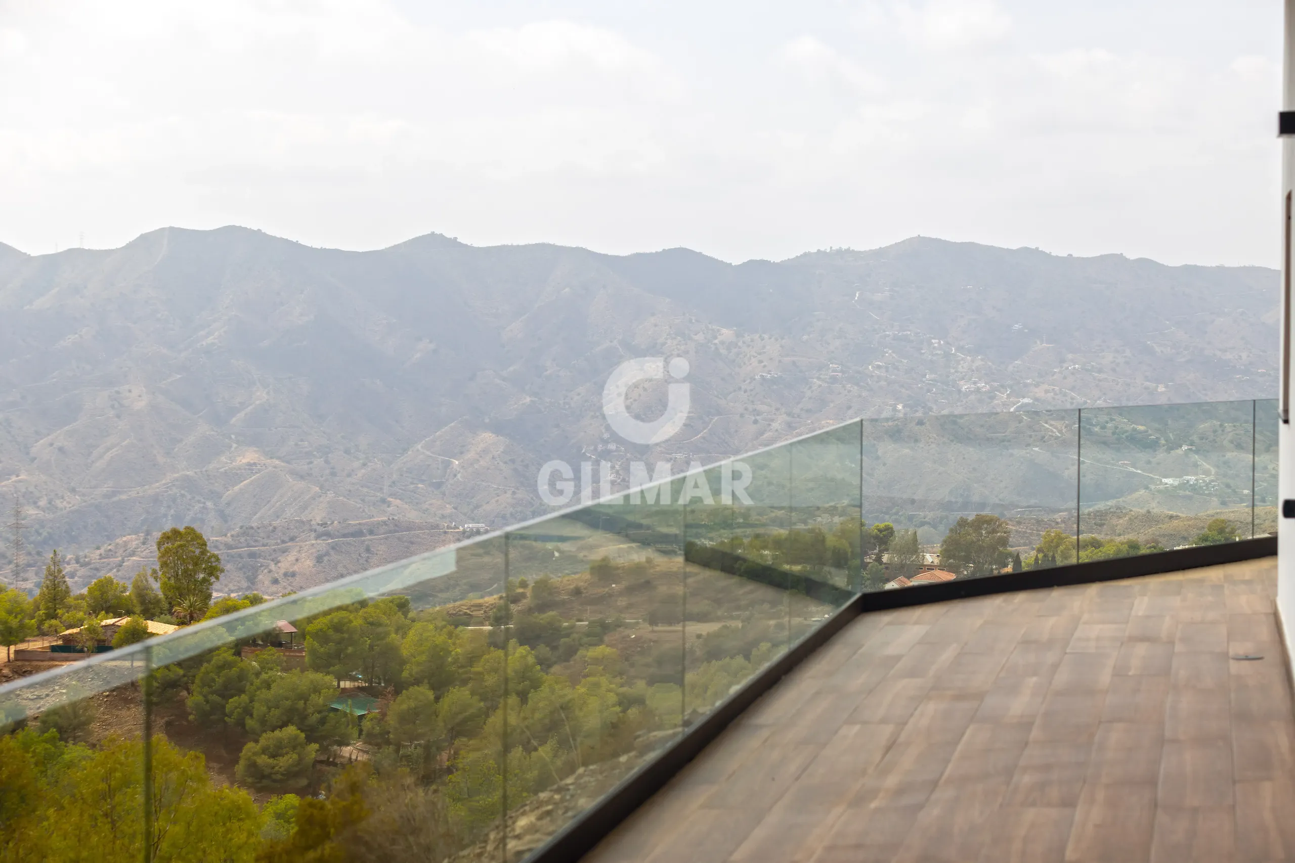 Chalet Independiente en Colmenar (Málaga) - Málaga