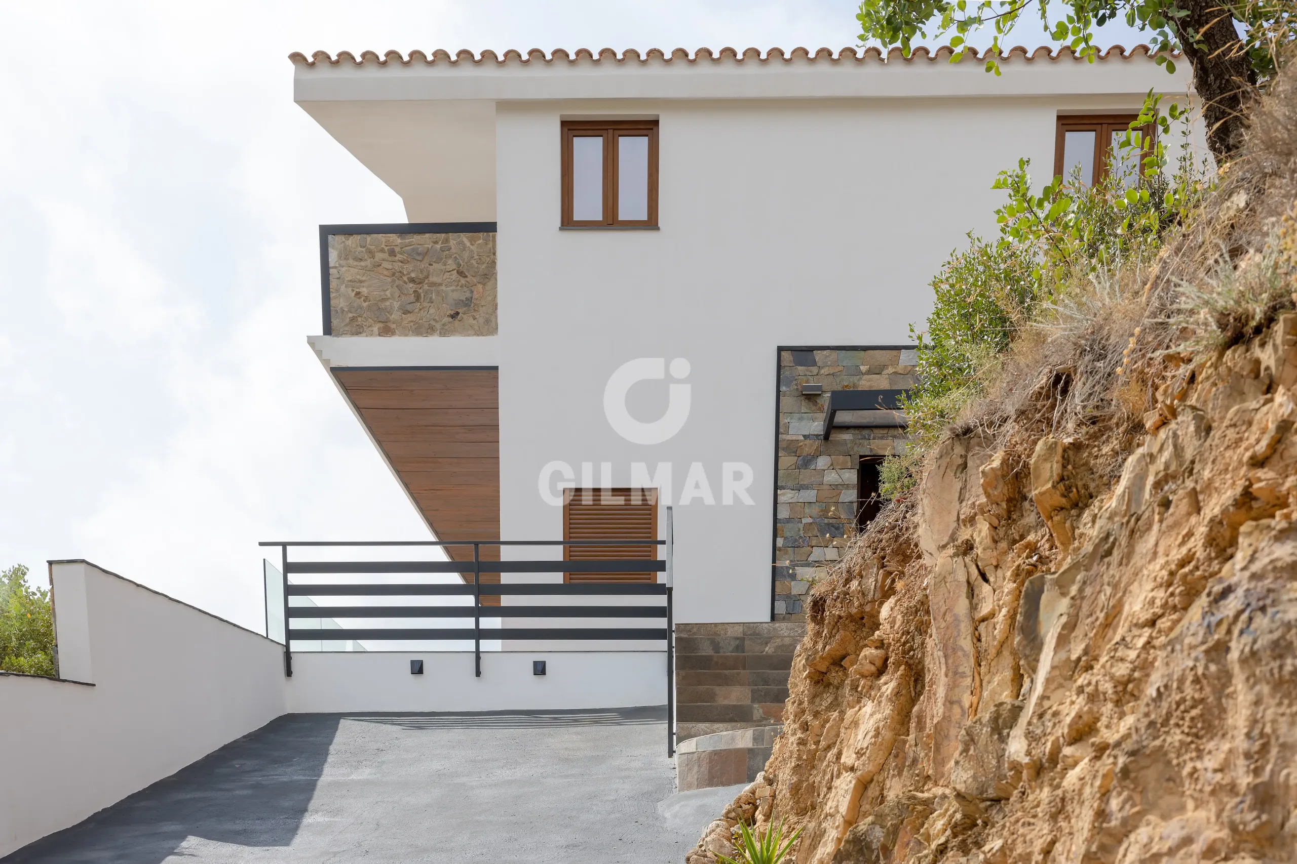 Chalet Independiente en Colmenar (Málaga) - Málaga