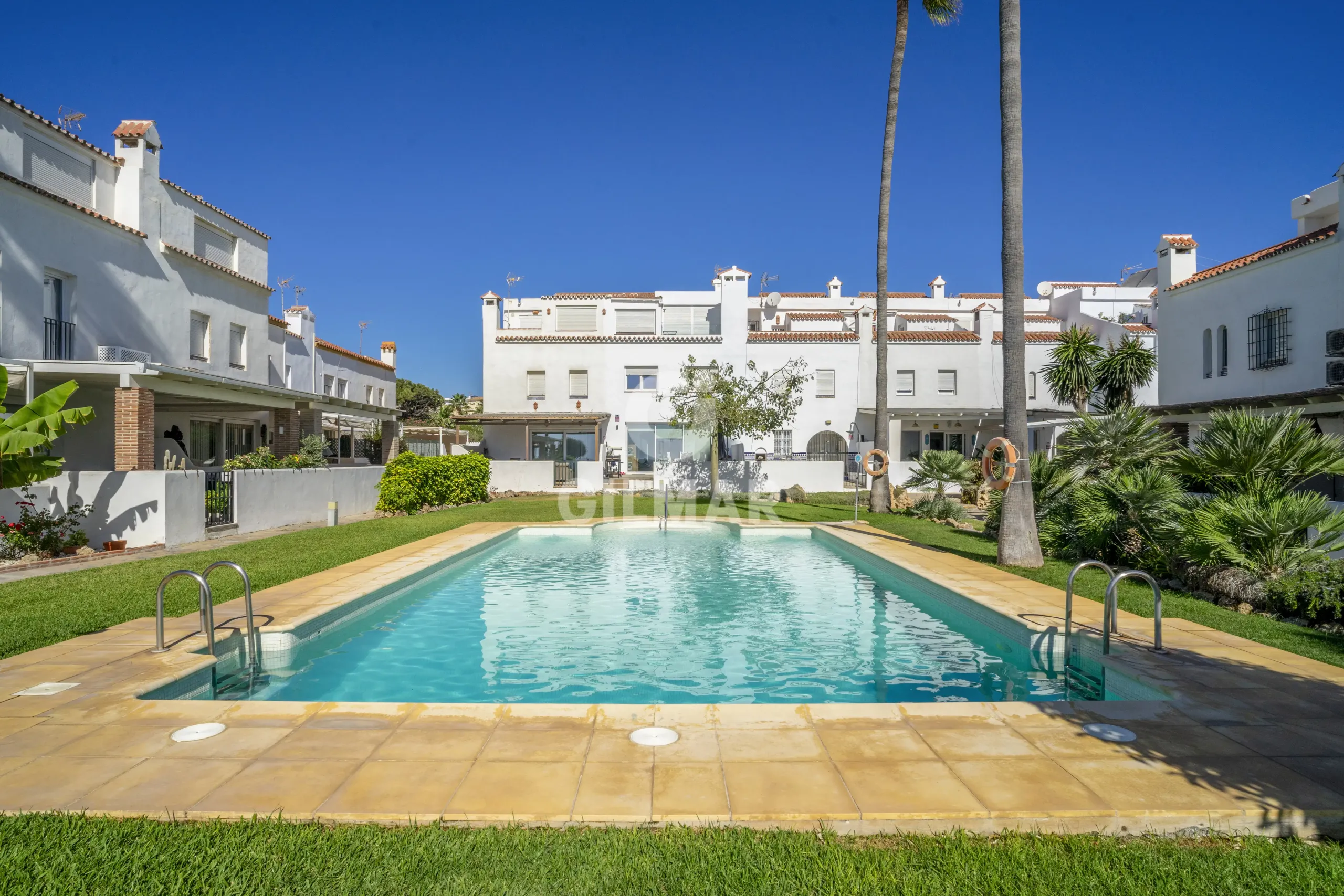 Semi-detached house in Casares - Málaga