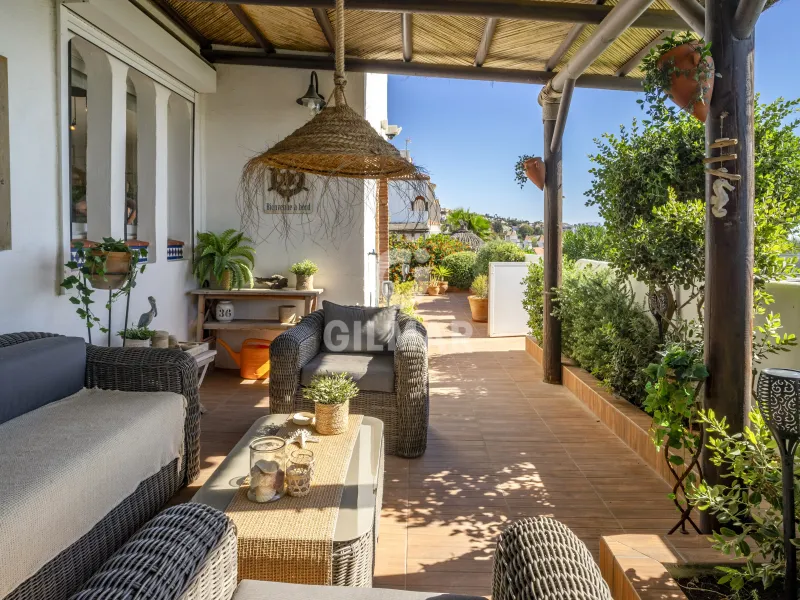 Semi-detached house in Casares - Málaga