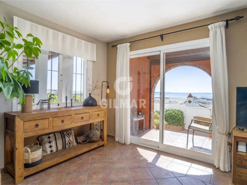 Semi-detached house in Casares - Málaga