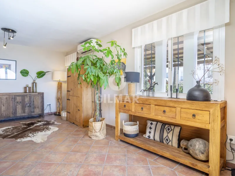 Semi-detached house in Casares - Málaga
