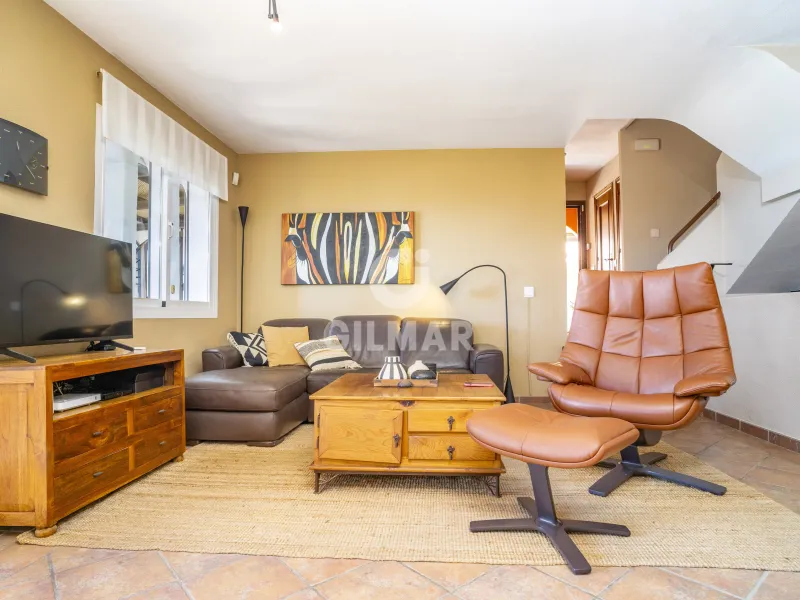 Semi-detached house in Casares - Málaga
