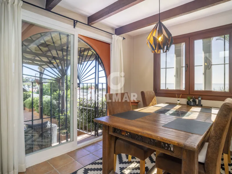 Semi-detached house in Casares - Málaga