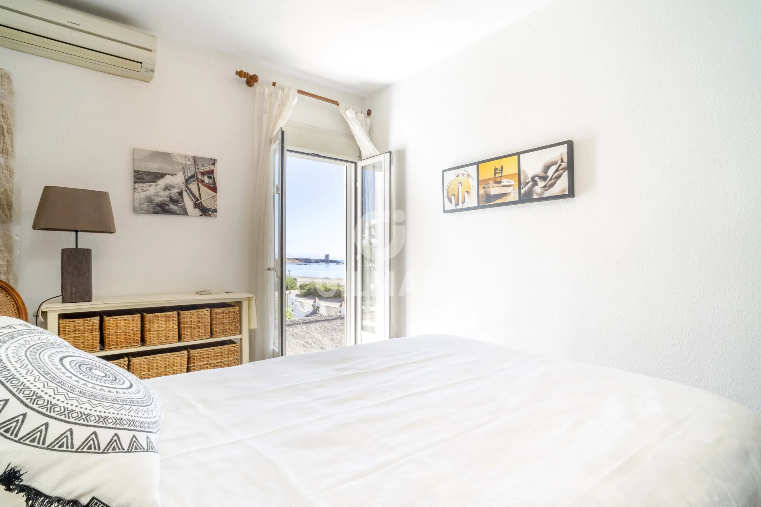 Semi-detached house in Casares - Málaga