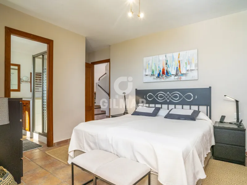 Semi-detached house in Casares - Málaga
