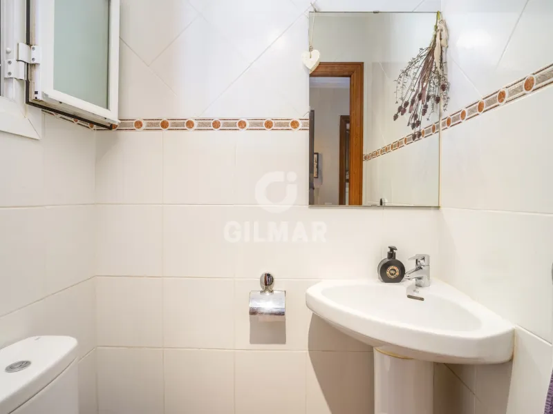 Semi-detached house in Casares - Málaga