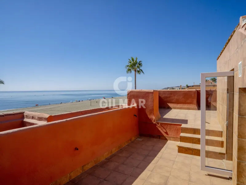 Semi-detached house in Casares - Málaga