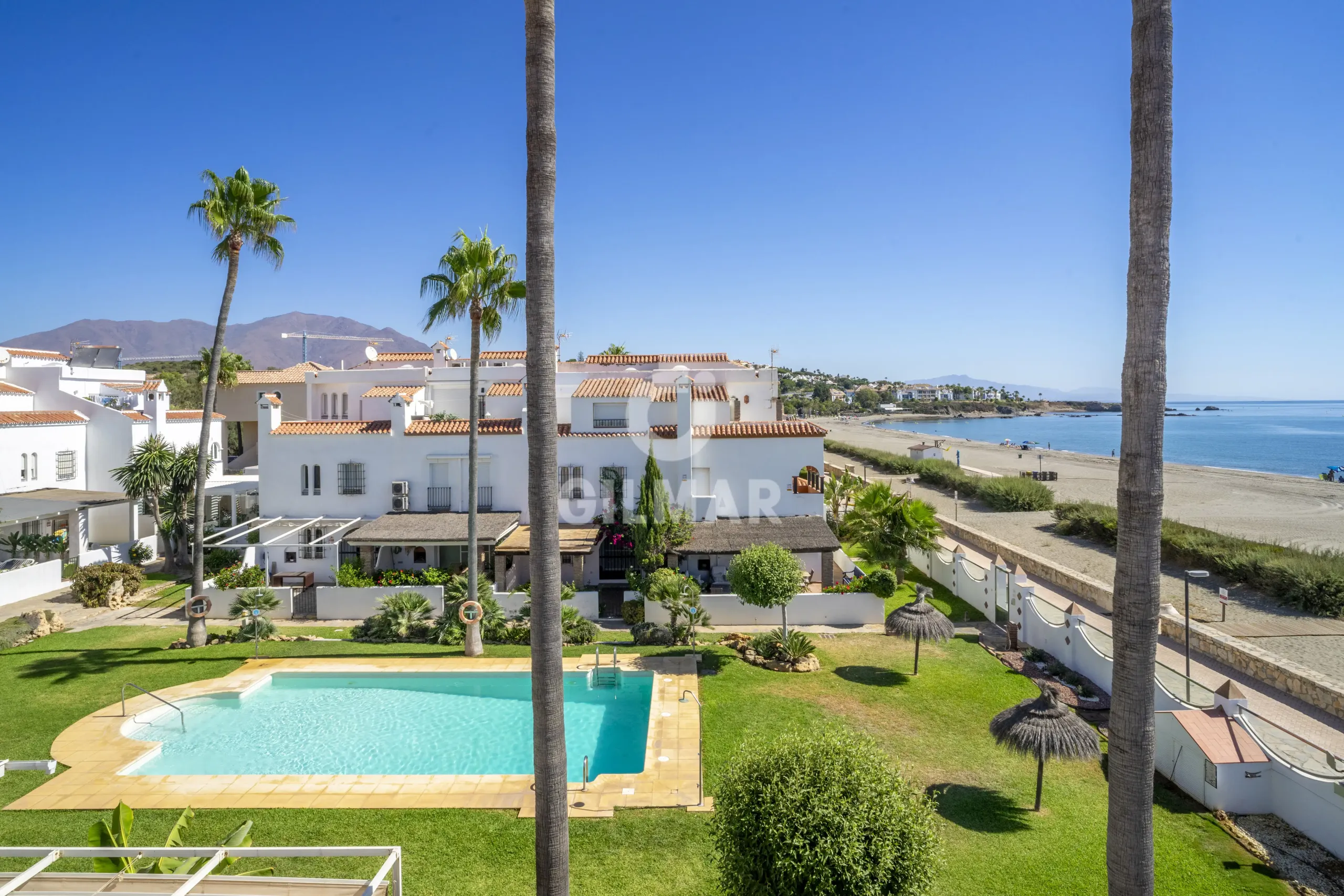 Semi-detached house in Casares - Málaga