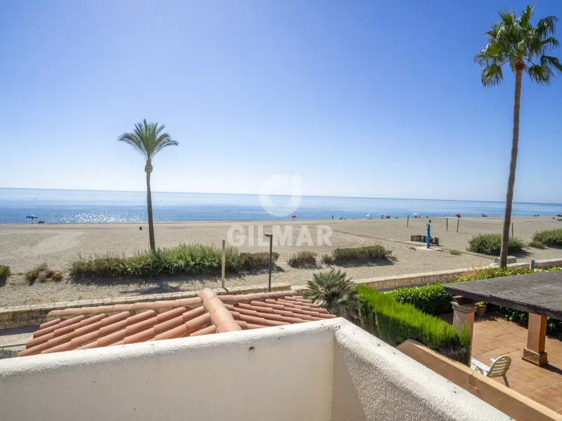 Semi-detached house in Casares - Málaga