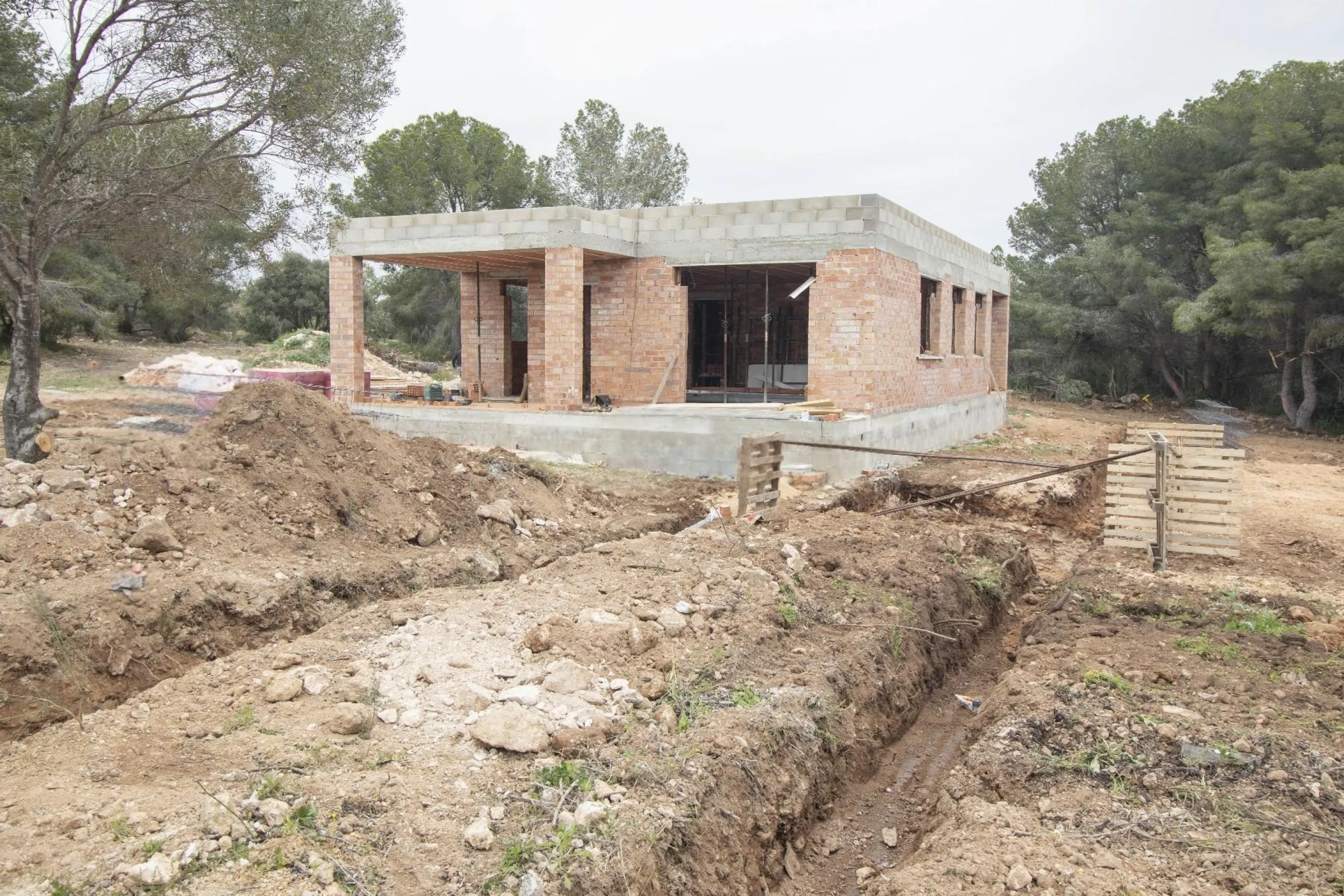 New-Build Homes in a Natural Setting Near the Sea in Coma-Ruga, Costa Dorada