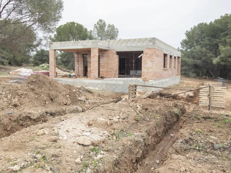 New-Build Homes in a Natural Setting Near the Sea in Coma-Ruga, Costa Dorada