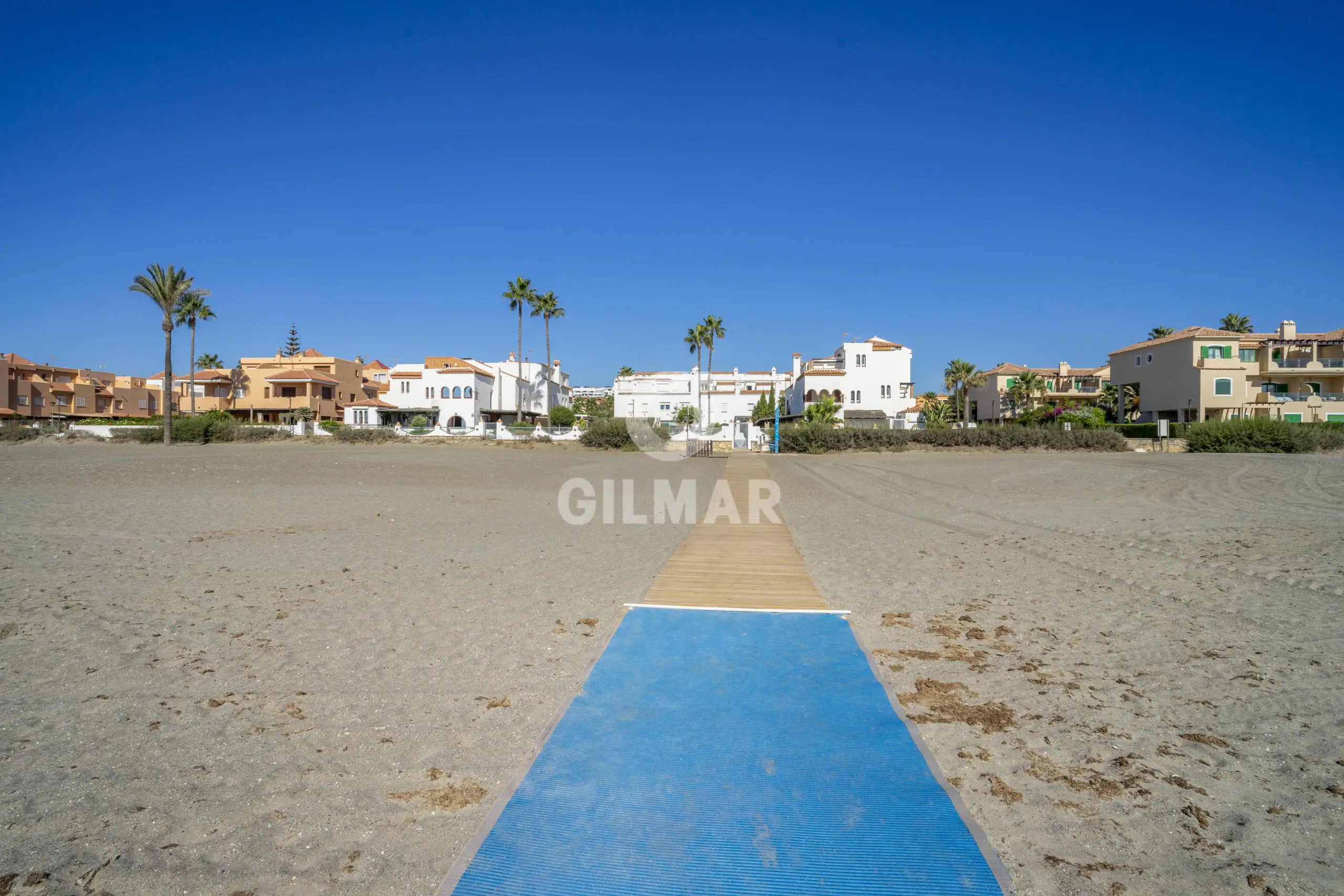 Semi-detached house in Casares - Málaga