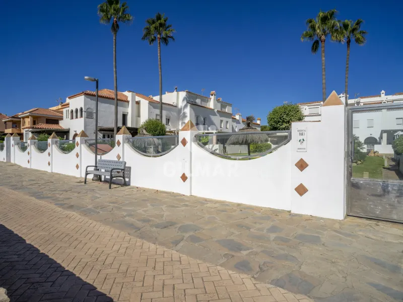 Semi-detached house in Casares - Málaga