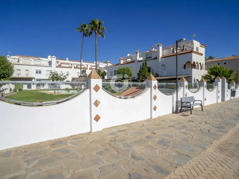 Semi-detached house in Casares - Málaga