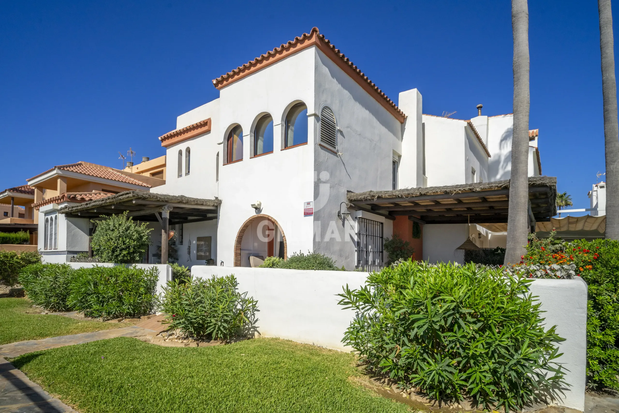 Semi-detached house in Casares - Málaga