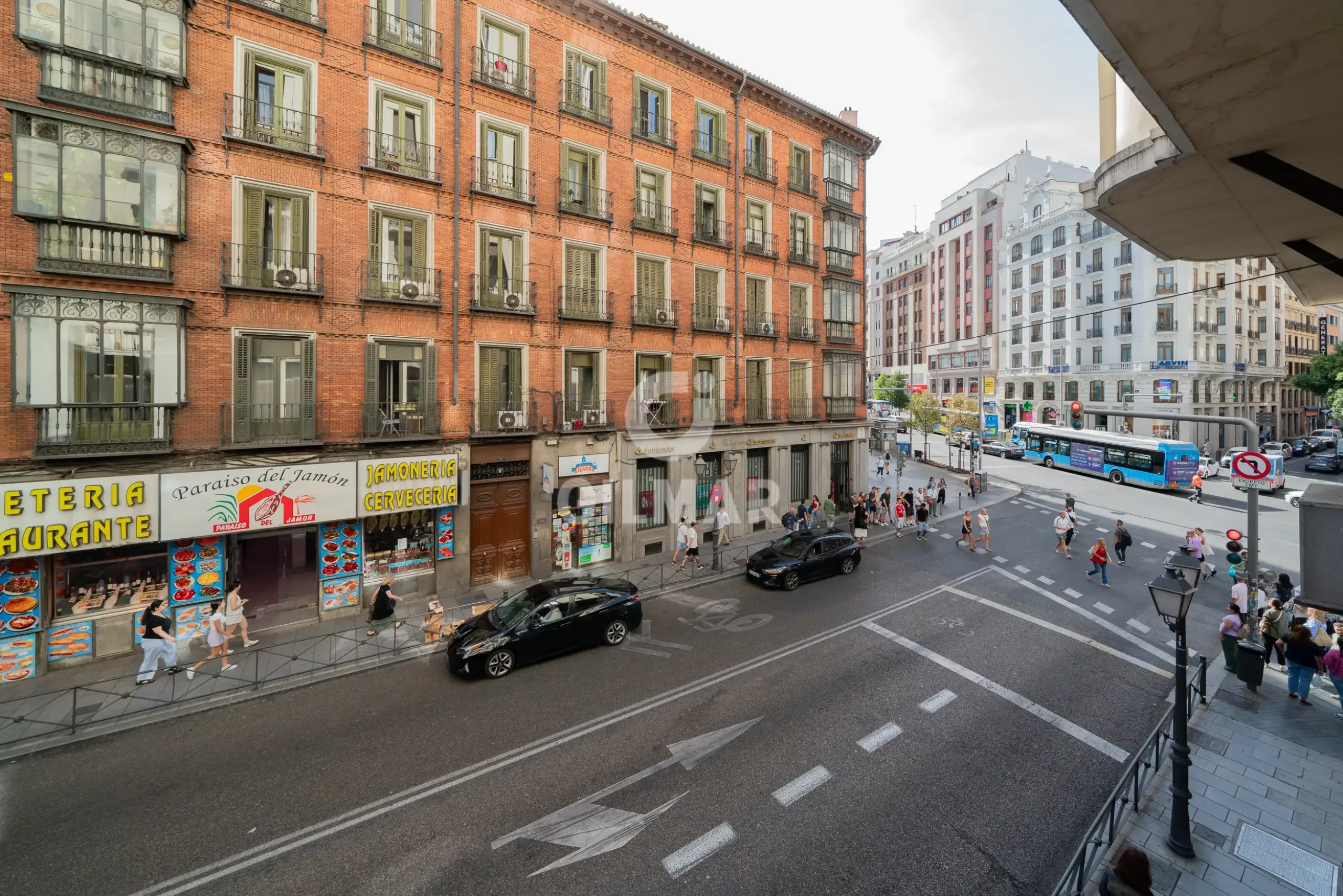 Piso en Universidad - Madrid