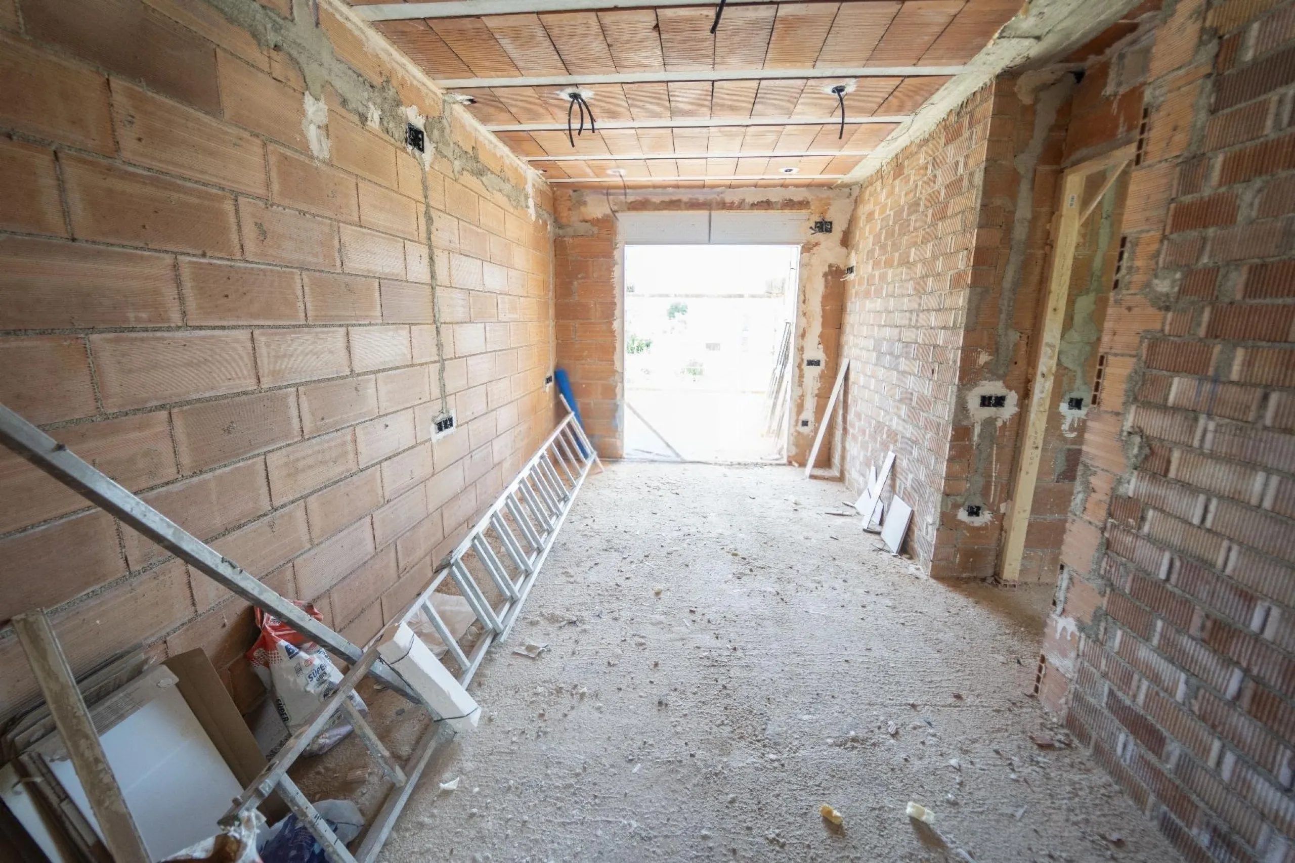 New-Build Homes in a Natural Setting Near the Sea in Coma-Ruga, Costa Dorada