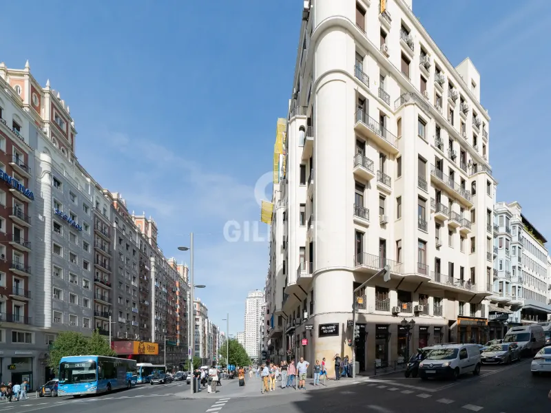 Piso en Universidad - Madrid