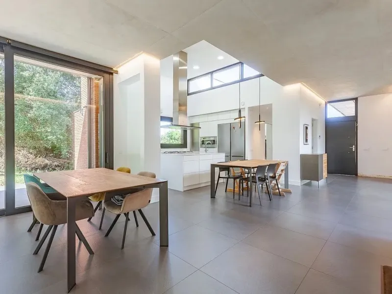 Elegante casa contemporánea con jardín en Valldoreix, Barcelona